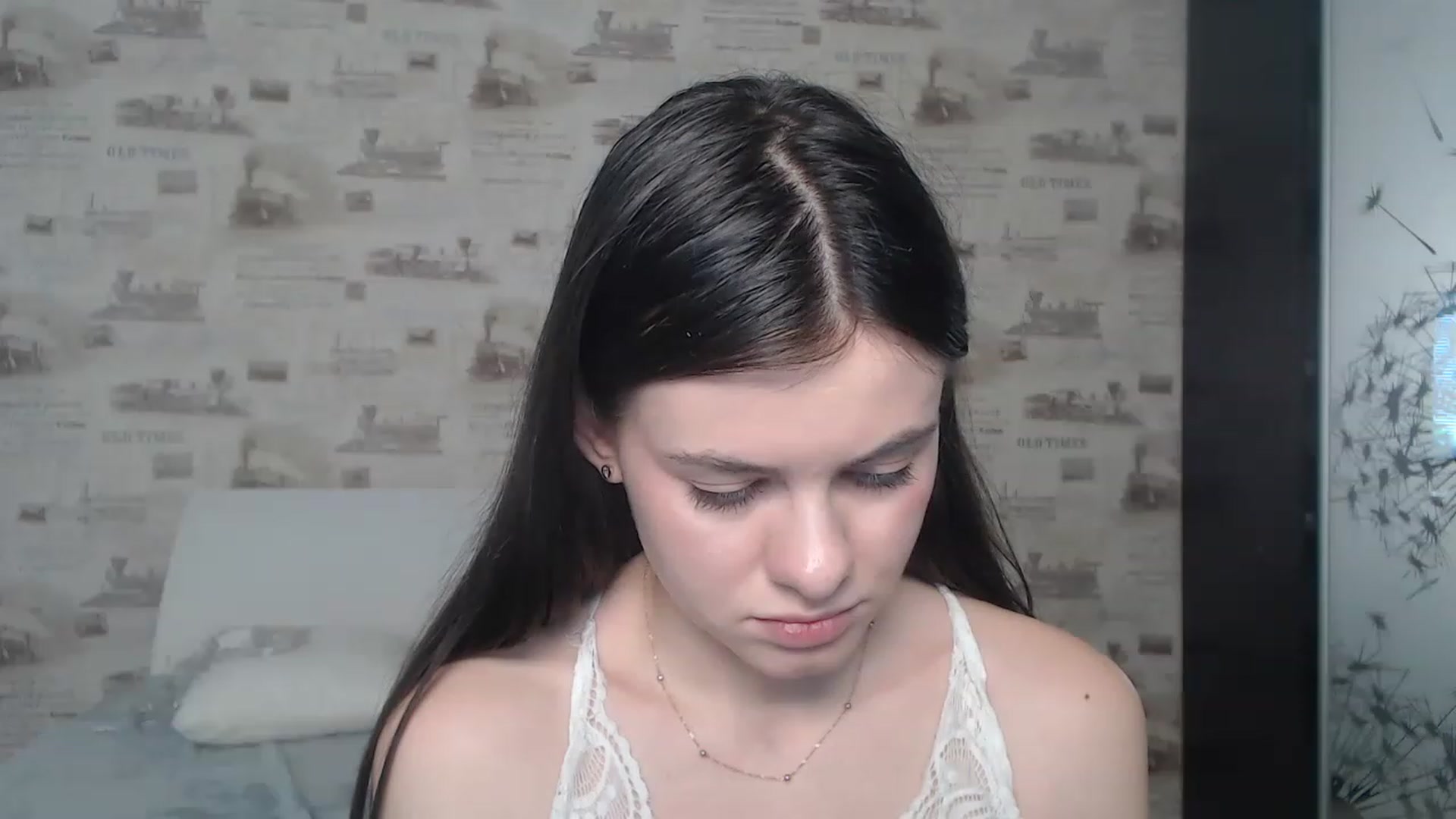 Gallery image thumbnail from ZoeMI's myfreecams stream on, 03/16/2023, 12:45 image 8 of 20