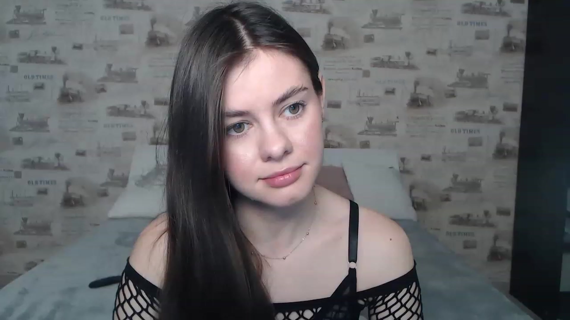 Gallery image thumbnail from ZoeMI's myfreecams stream on, 03/17/2023, 08:27 image 2 of 20