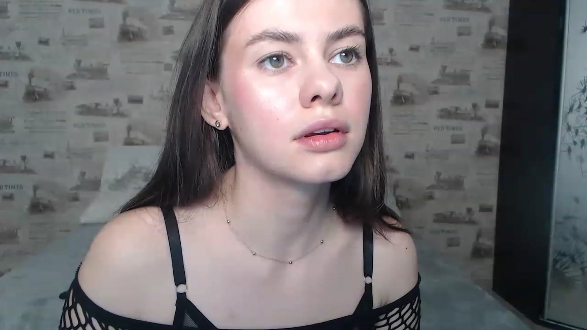Gallery image thumbnail from ZoeMI's myfreecams stream on, 03/17/2023, 08:27 image 10 of 20