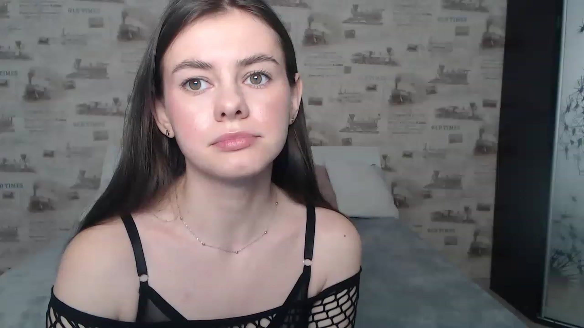Gallery image thumbnail from ZoeMI's myfreecams stream on, 03/17/2023, 08:27 image 12 of 20
