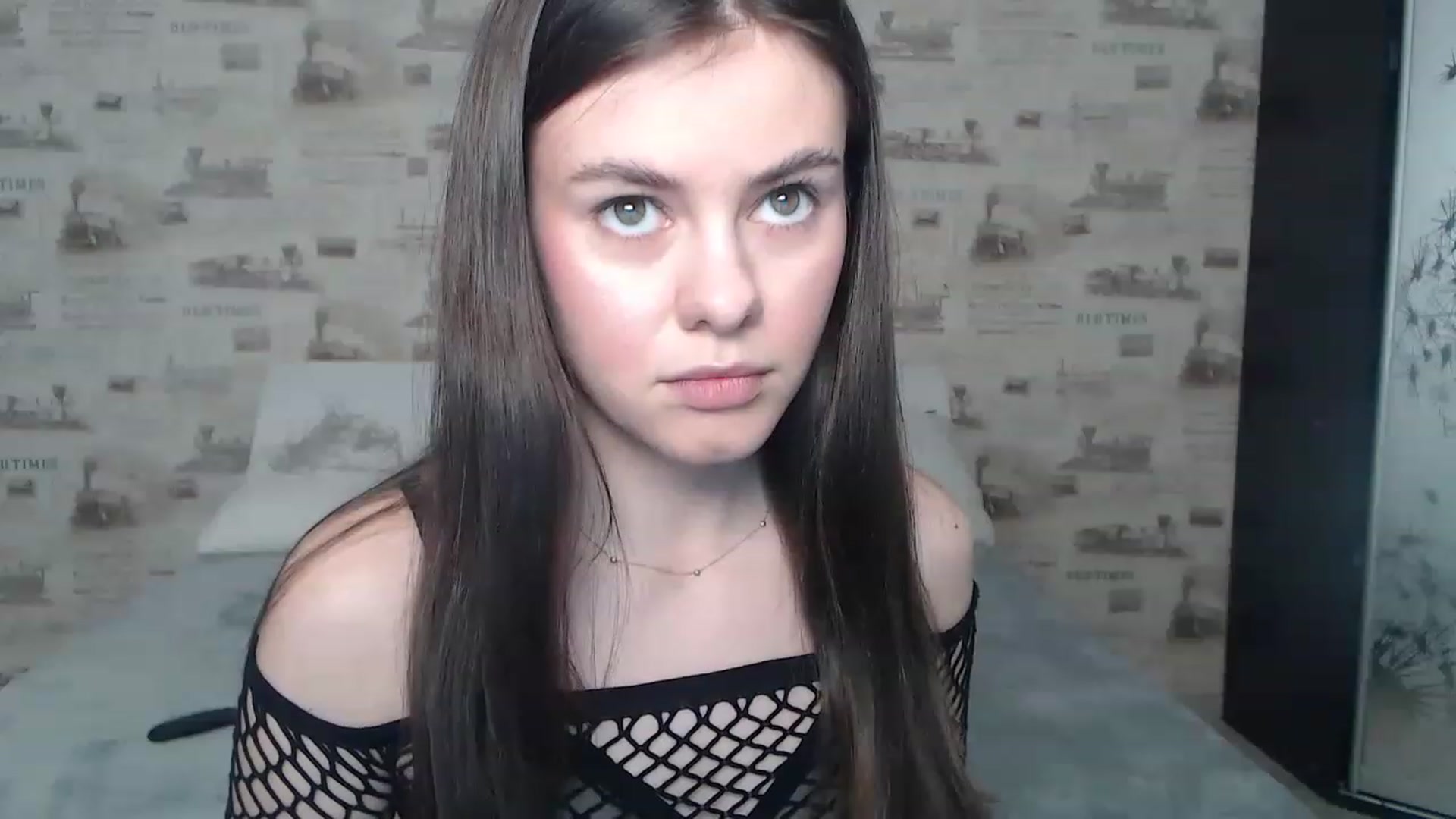 Gallery image thumbnail from ZoeMI's myfreecams stream on, 03/17/2023, 08:27 image 17 of 20