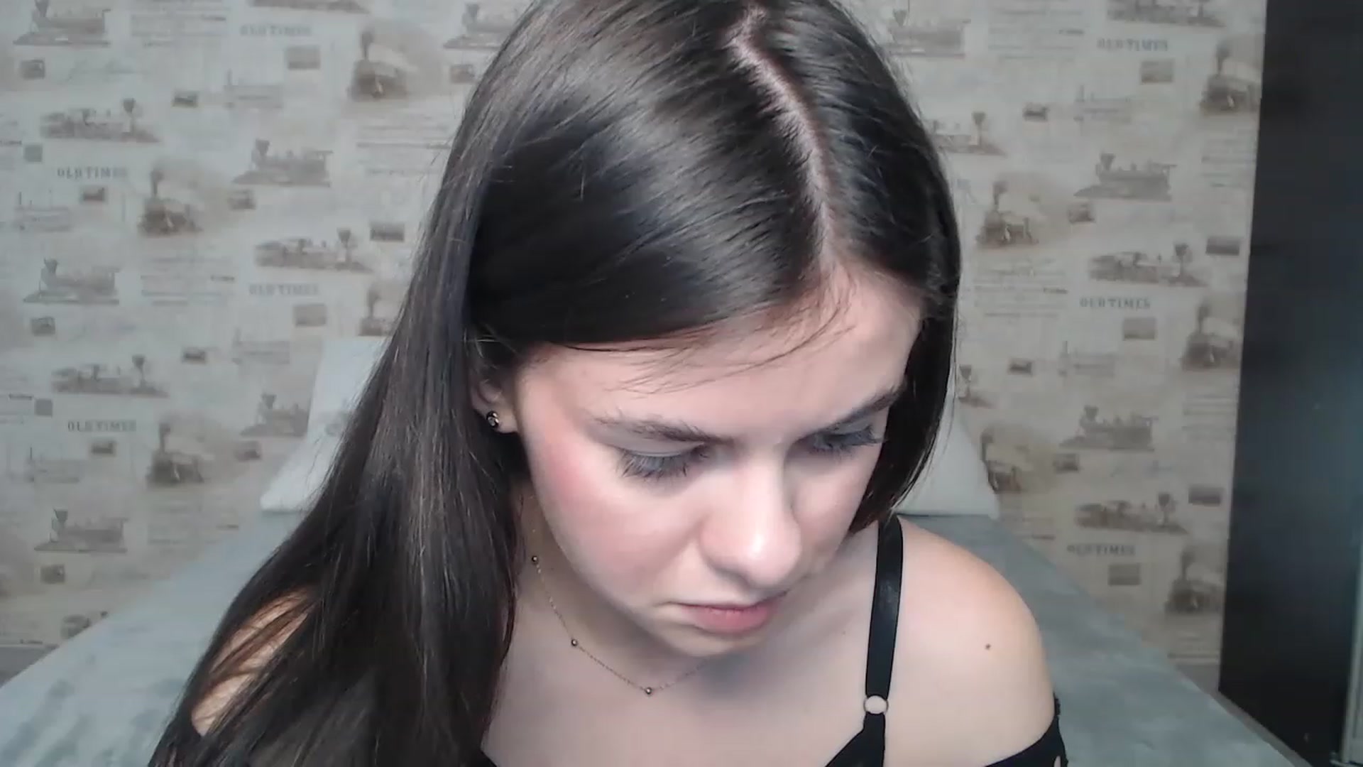 Gallery image thumbnail from ZoeMI's myfreecams stream on, 03/17/2023, 09:37 image 14 of 20