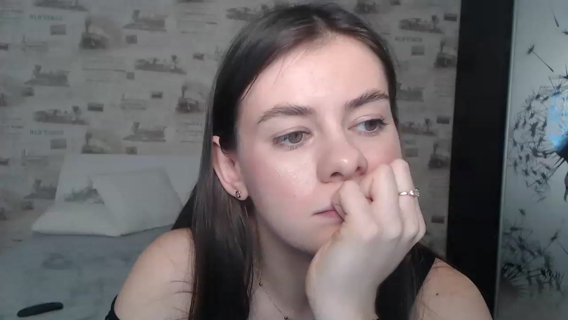 Gallery image thumbnail from ZoeMI's myfreecams stream on, 03/17/2023, 10:42 image 15 of 20