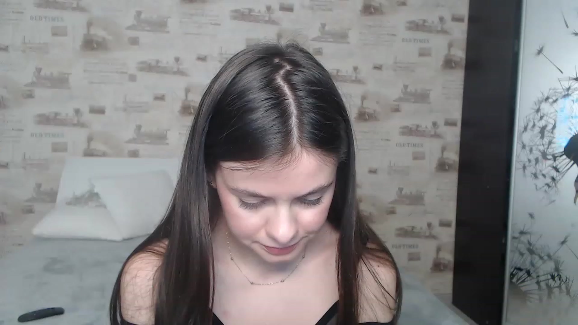 Gallery image thumbnail from ZoeMI's myfreecams stream on, 03/17/2023, 10:42 image 6 of 20