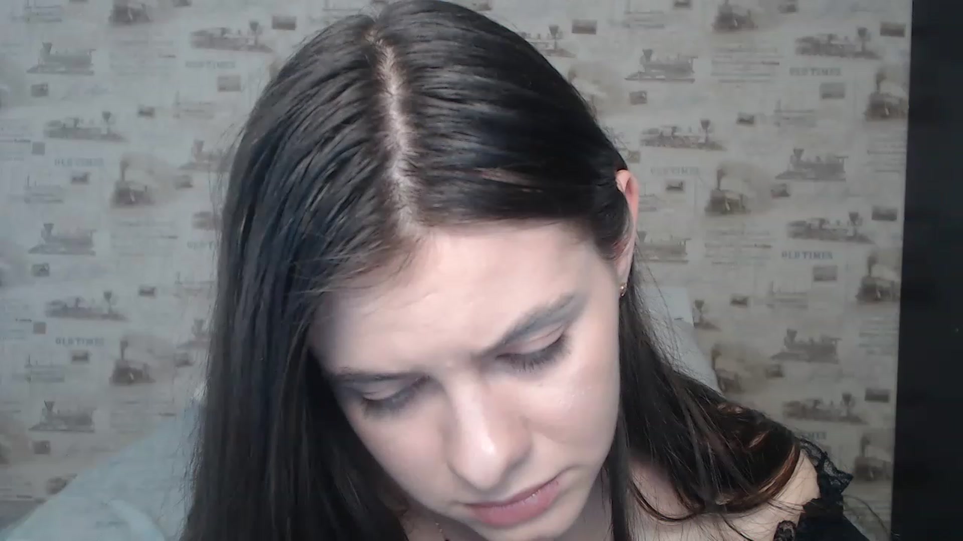Gallery image thumbnail from ZoeMI's myfreecams stream on, 03/20/2023, 12:04 image 11 of 20
