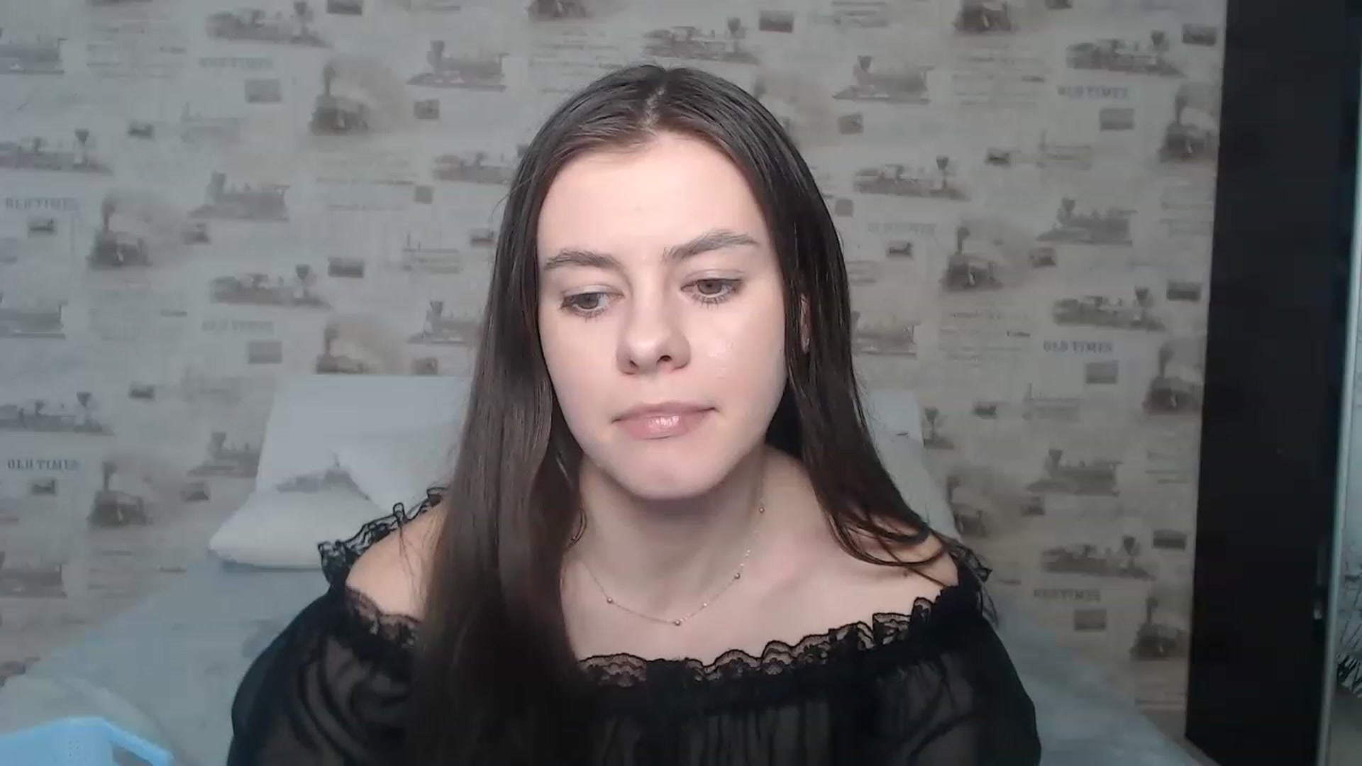 Gallery image thumbnail from ZoeMI's myfreecams stream on, 03/20/2023, 12:04 image 3 of 20