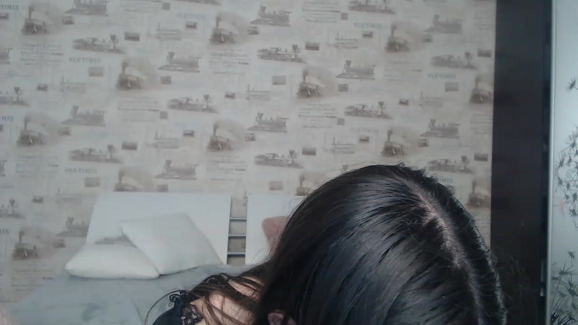 Gallery image thumbnail from ZoeMI's myfreecams stream on, 03/20/2023, 15:03 image 18 of 20