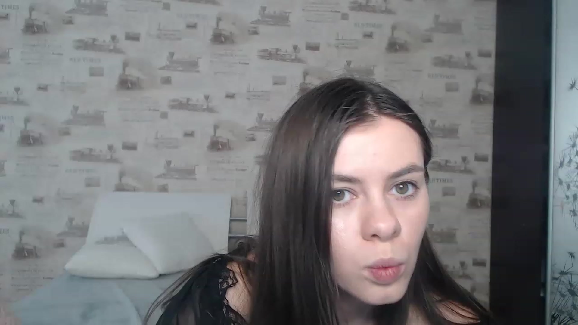Gallery image thumbnail from ZoeMI's myfreecams stream on, 03/20/2023, 15:03 image 7 of 20