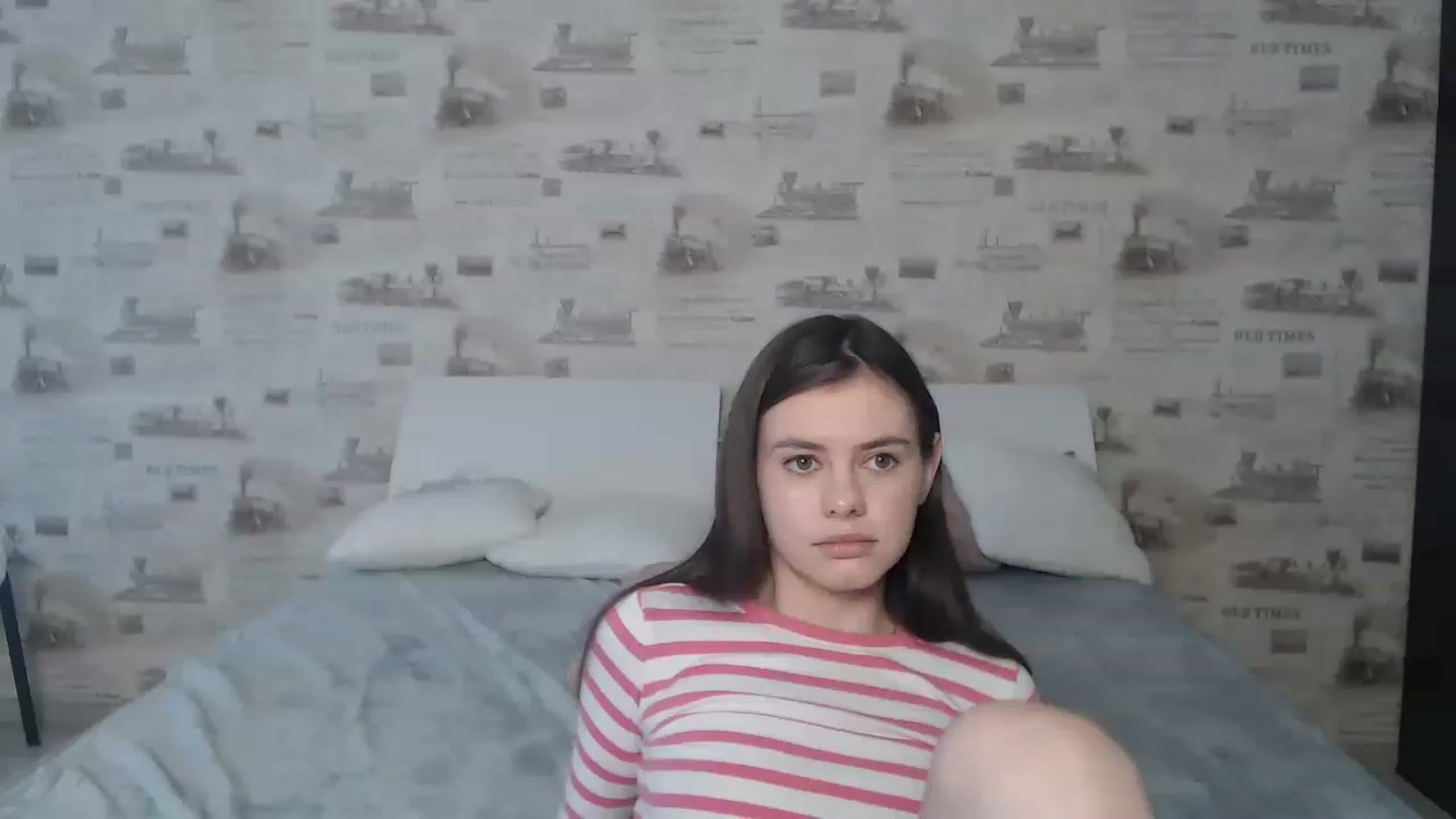 Gallery image thumbnail from ZoeMI's myfreecams stream on, 03/22/2023, 09:03 image 5 of 20