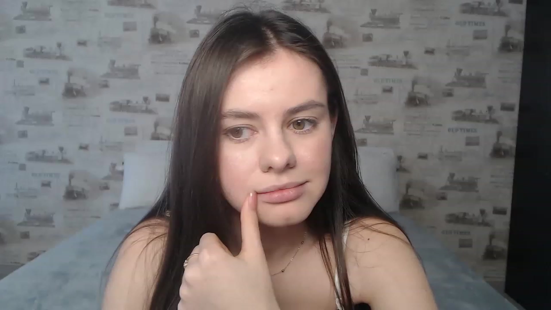 Gallery image thumbnail from ZoeMI's myfreecams stream on, 03/23/2023, 09:16 image 17 of 20