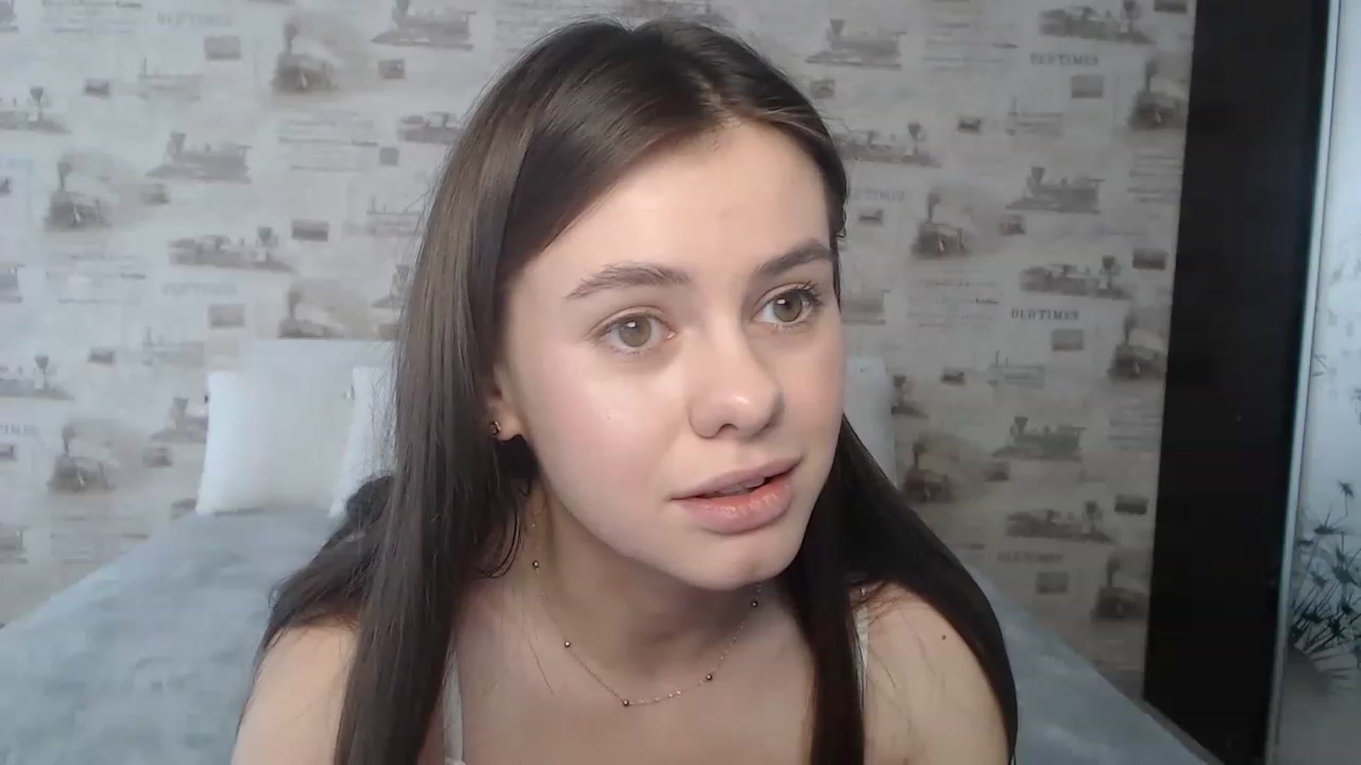 Gallery image thumbnail from ZoeMI's myfreecams stream on, 03/23/2023, 10:35 image 17 of 20