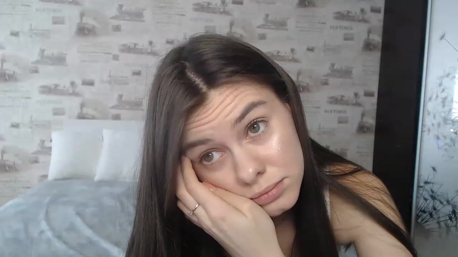 Gallery image thumbnail from ZoeMI's myfreecams stream on, 03/23/2023, 12:51 image 15 of 20