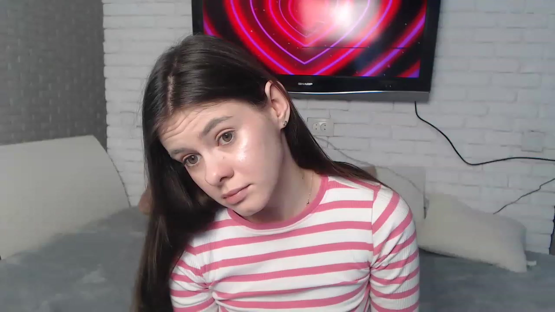 Gallery image thumbnail from ZoeMI's myfreecams stream on, 03/27/2023, 09:19 image 2 of 20