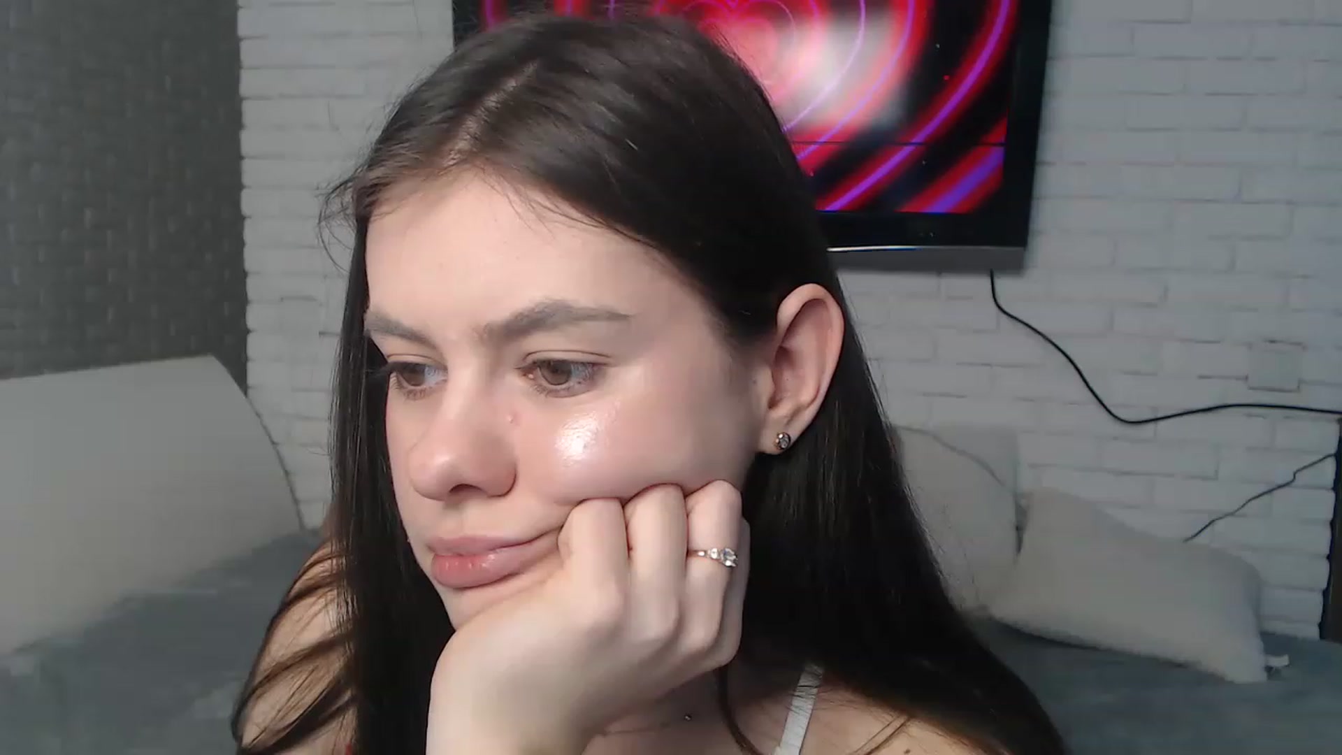 Gallery image thumbnail from ZoeMI's myfreecams stream on, 03/27/2023, 09:19 image 8 of 20