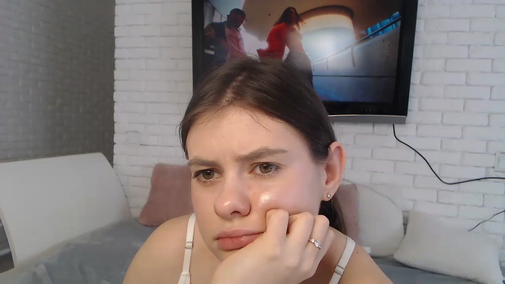 Gallery image thumbnail from ZoeMI's myfreecams stream on, 03/27/2023, 11:42 image 15 of 20