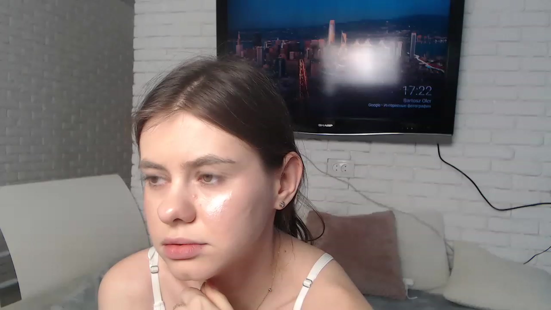 Gallery image thumbnail from ZoeMI's myfreecams stream on, 03/27/2023, 14:35 image 12 of 20