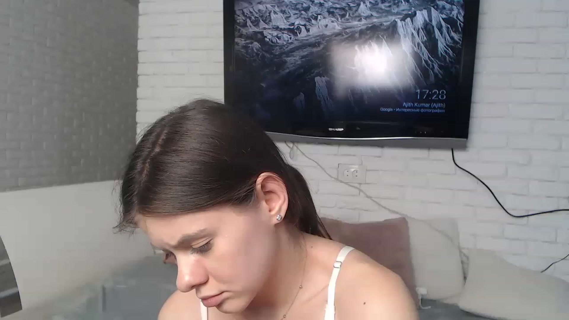 Gallery image thumbnail from ZoeMI's myfreecams stream on, 03/27/2023, 14:35 image 16 of 20