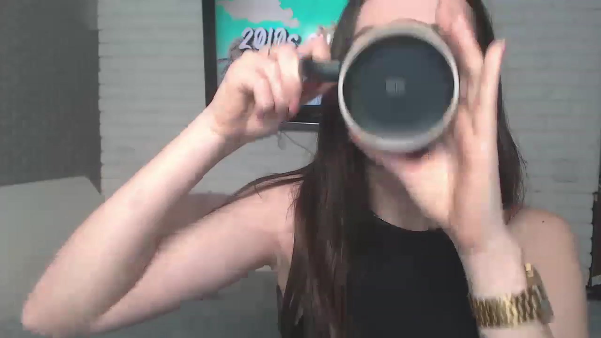 Gallery image thumbnail from ZoeMI's myfreecams stream on, 03/30/2023, 11:31 image 6 of 20