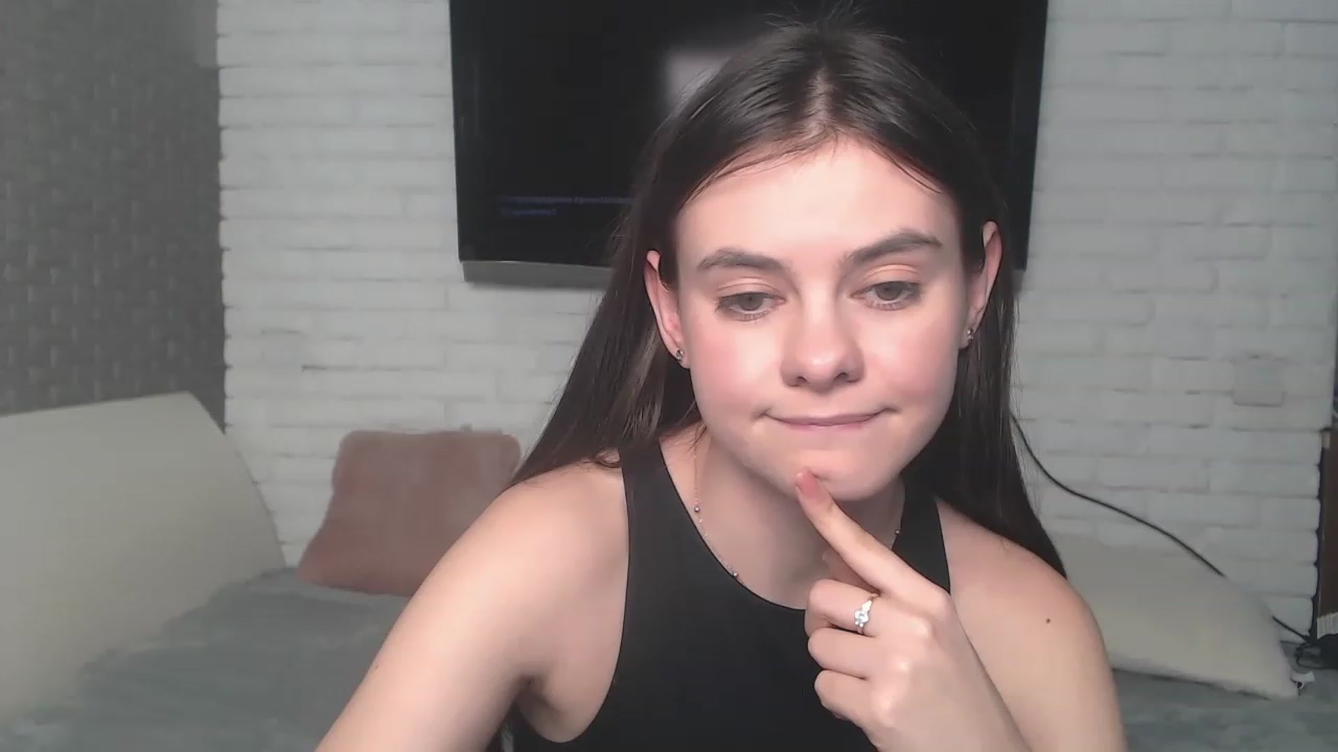 Gallery image thumbnail from ZoeMI's myfreecams stream on, 03/30/2023, 11:31 image 2 of 20