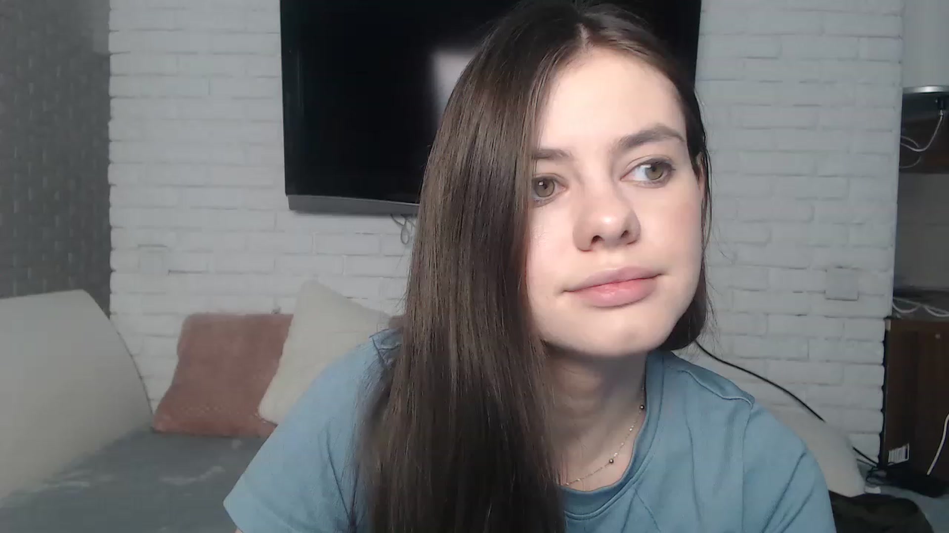 Gallery image thumbnail from ZoeMI's myfreecams stream on, 04/03/2023, 09:11 image 2 of 20