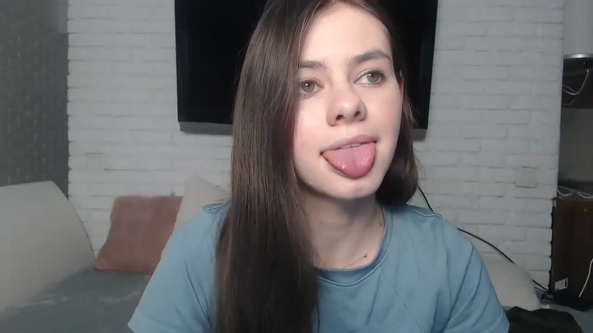 Gallery image thumbnail from ZoeMI's myfreecams stream on, 04/03/2023, 09:11 image 17 of 20