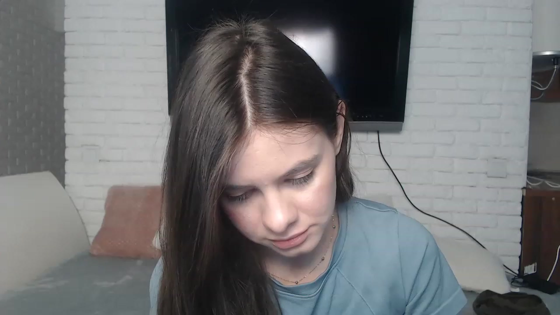 Gallery image thumbnail from ZoeMI's myfreecams stream on, 04/03/2023, 09:11 image 4 of 20