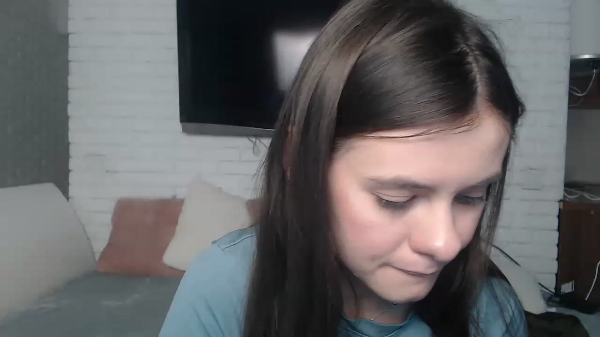 Gallery image thumbnail from ZoeMI's myfreecams stream on, 04/03/2023, 10:06 image 15 of 20