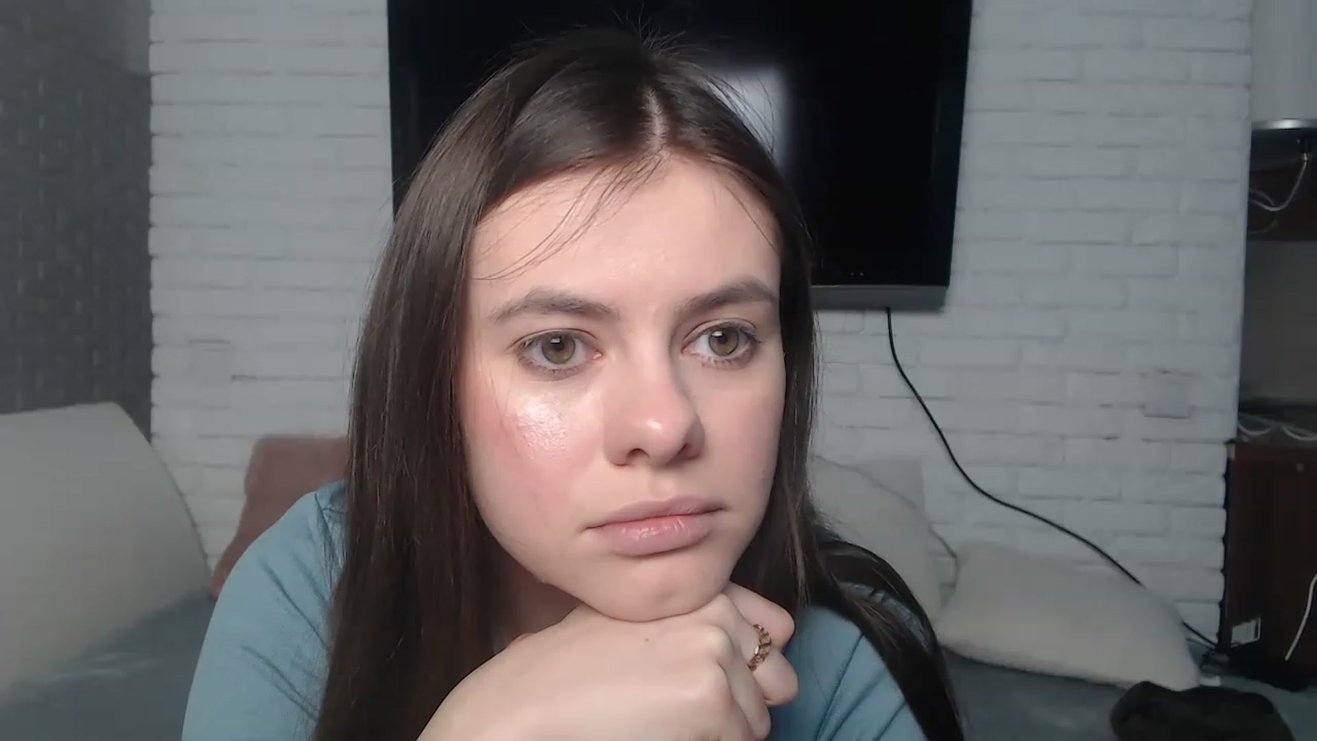 Gallery image thumbnail from ZoeMI's myfreecams stream on, 04/03/2023, 10:06 image 7 of 20
