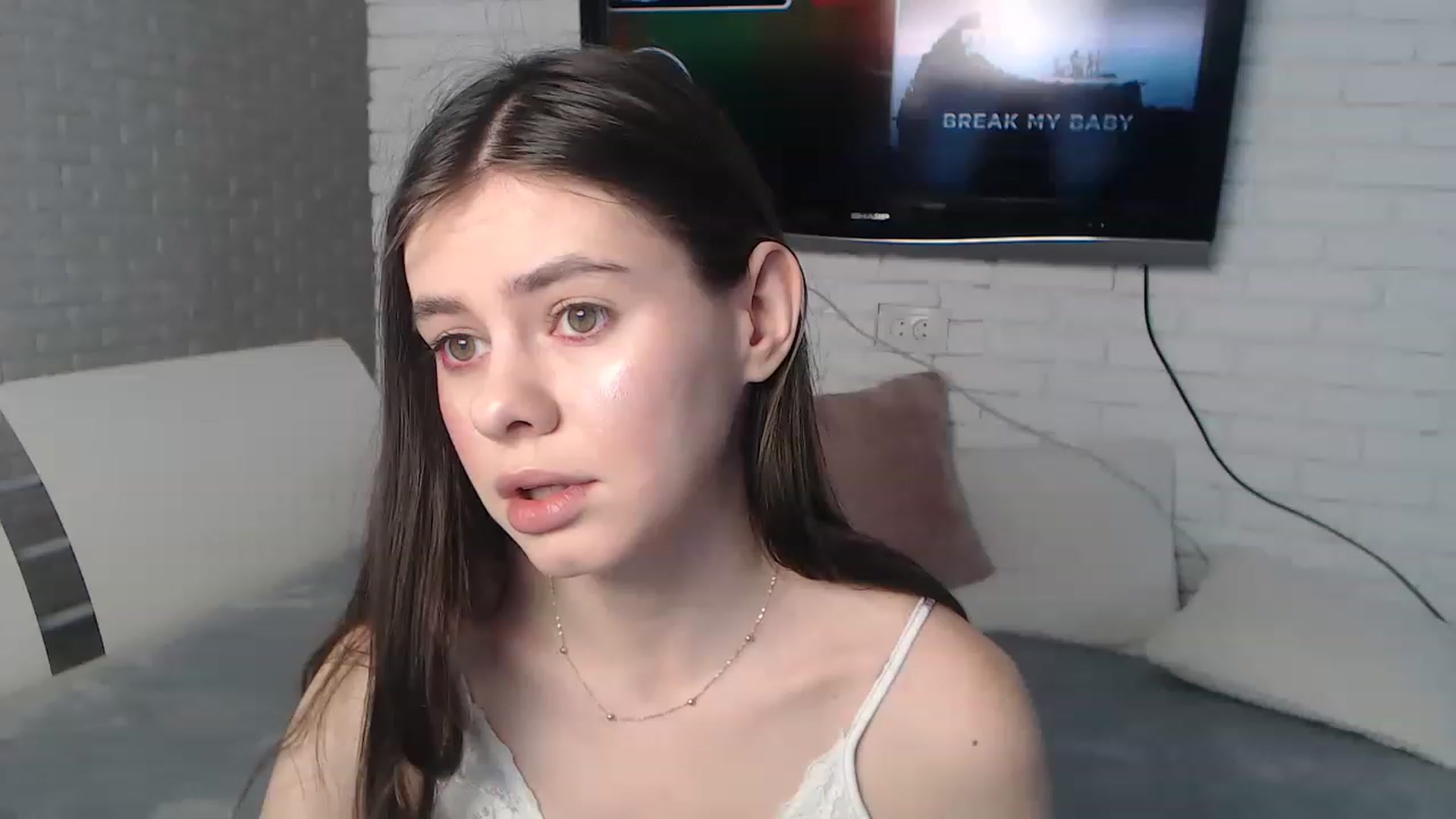 Gallery image thumbnail from ZoeMI's myfreecams stream on, 04/04/2023, 09:52 image 1 of 20