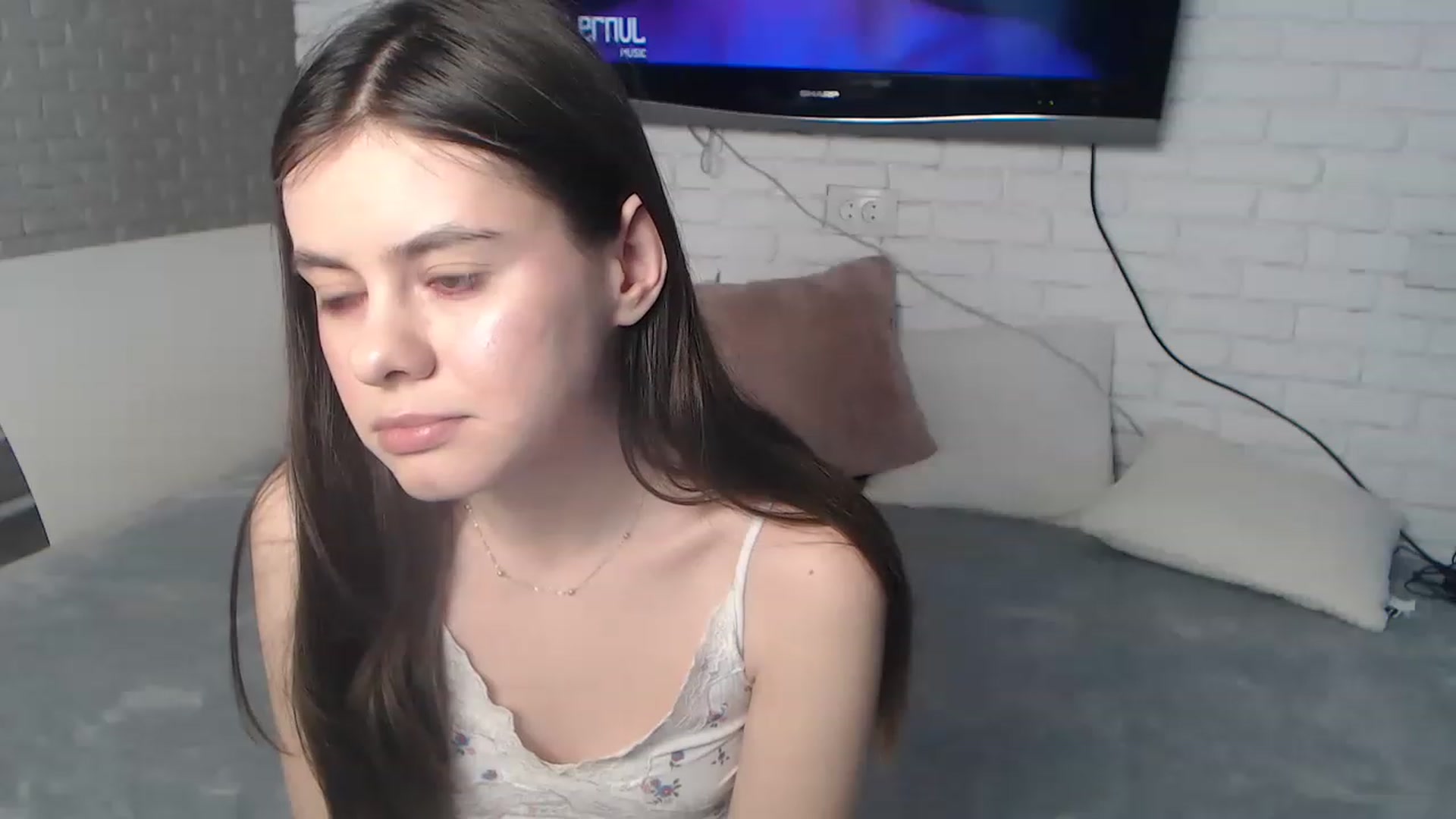 Gallery image thumbnail from ZoeMI's myfreecams stream on, 04/04/2023, 09:52 image 14 of 20