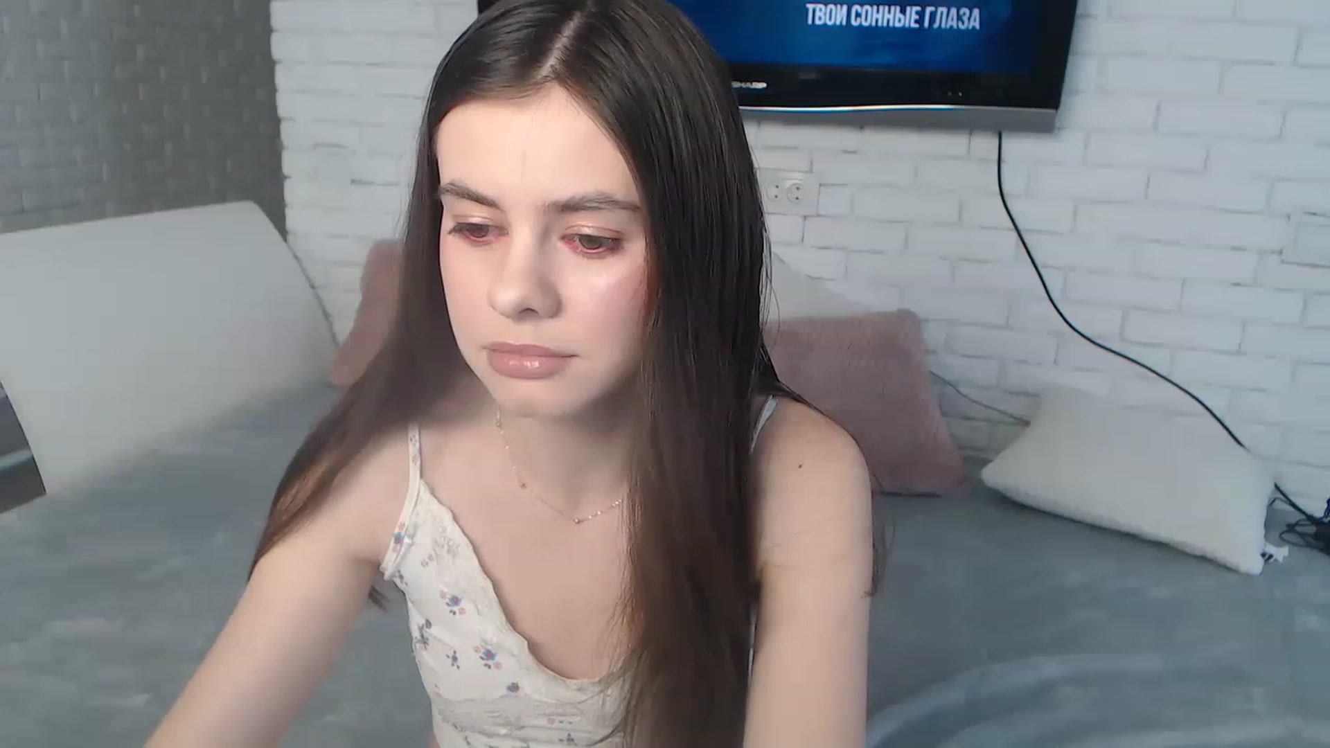 Gallery image thumbnail from ZoeMI's myfreecams stream on, 04/04/2023, 12:50 image 4 of 20