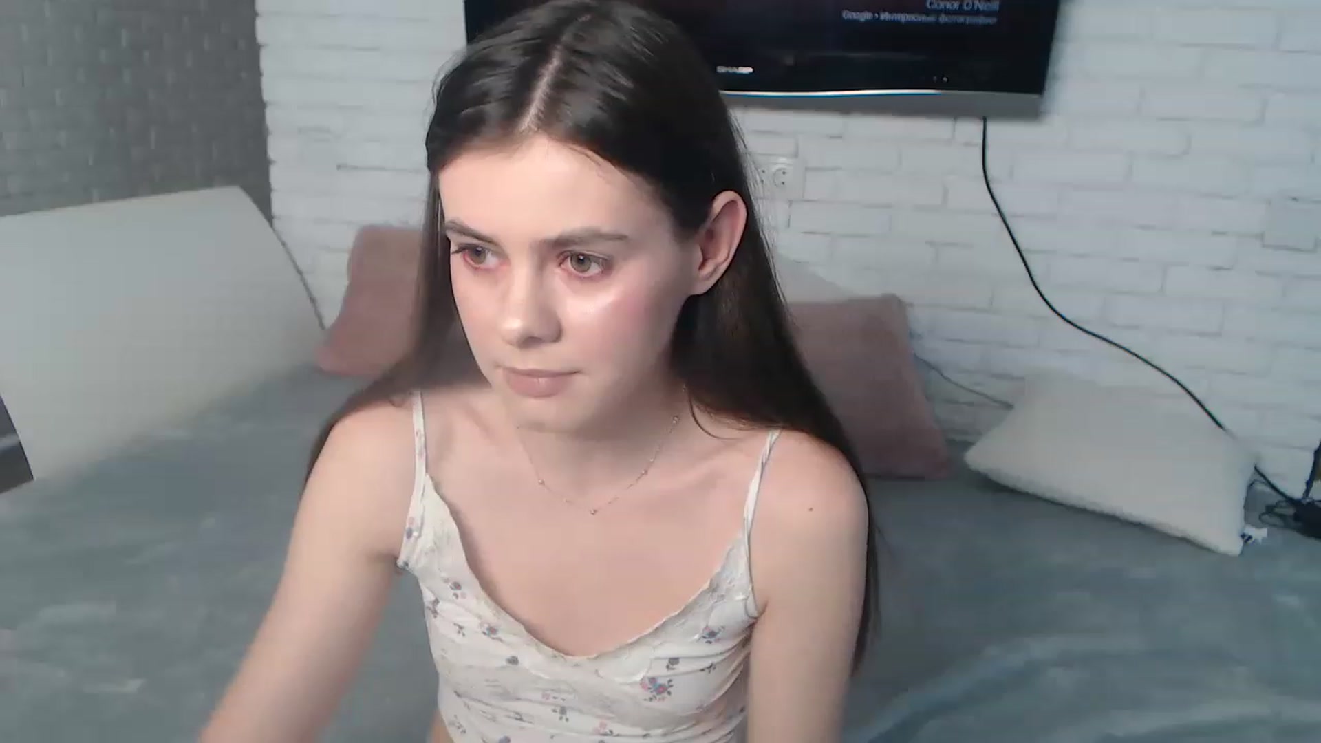 Gallery image thumbnail from ZoeMI's myfreecams stream on, 04/04/2023, 13:44 image 6 of 20