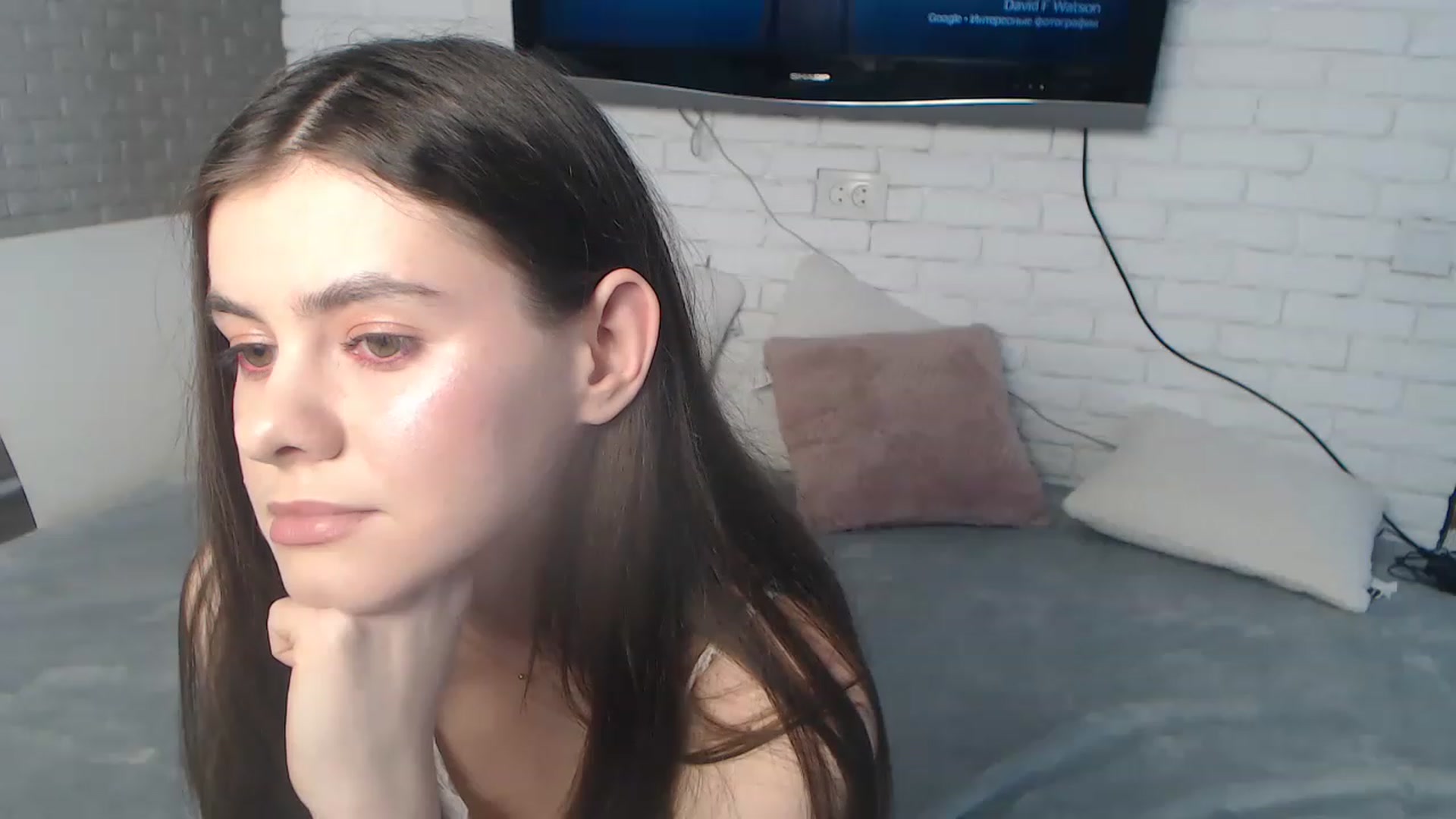 Gallery image thumbnail from ZoeMI's myfreecams stream on, 04/04/2023, 13:44 image 5 of 20