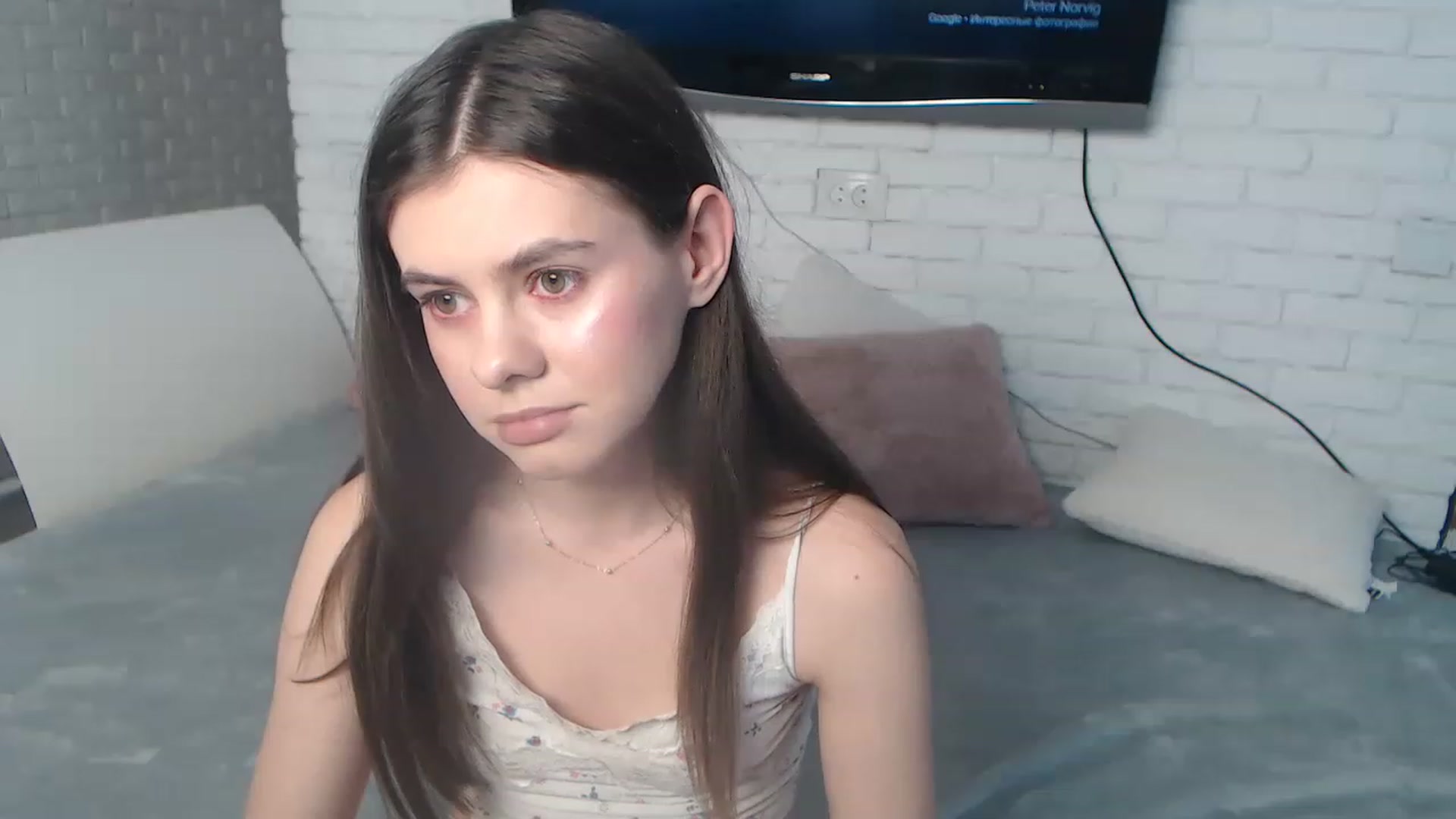 Gallery image thumbnail from ZoeMI's myfreecams stream on, 04/04/2023, 13:44 image 2 of 20