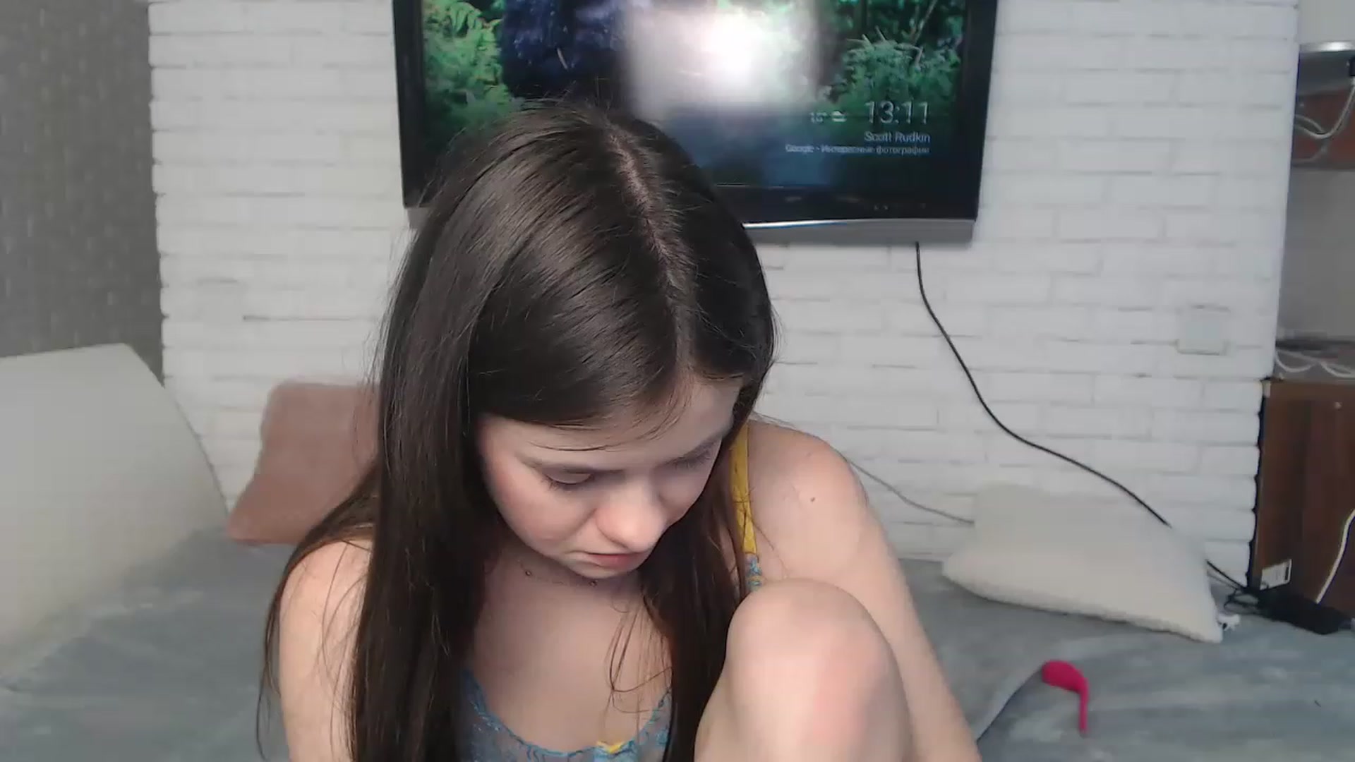 Gallery image thumbnail from ZoeMI's myfreecams stream on, 04/05/2023, 10:20 image 9 of 20