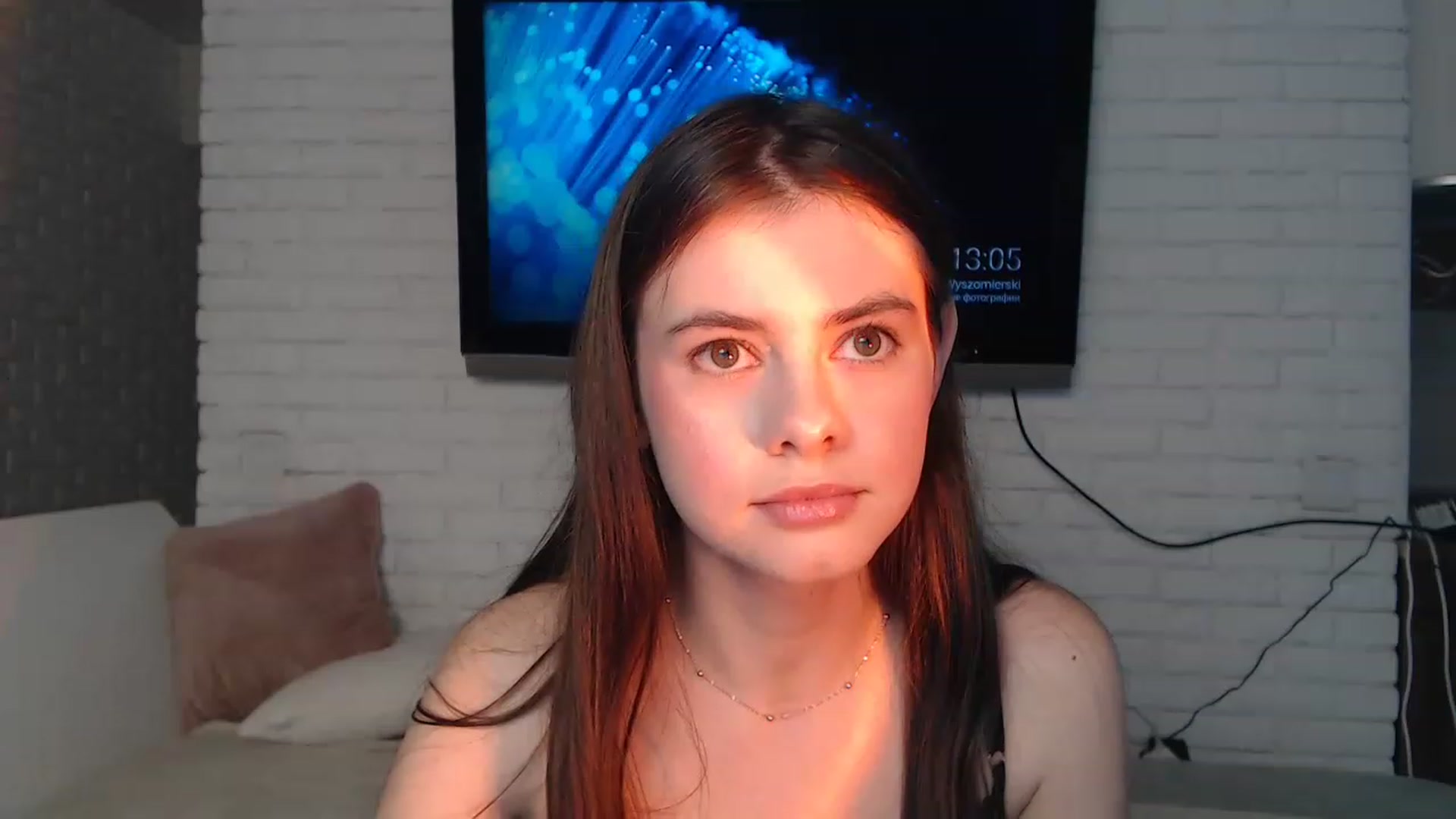 Gallery image thumbnail from ZoeMI's myfreecams stream on, 04/07/2023, 10:45 image 14 of 20