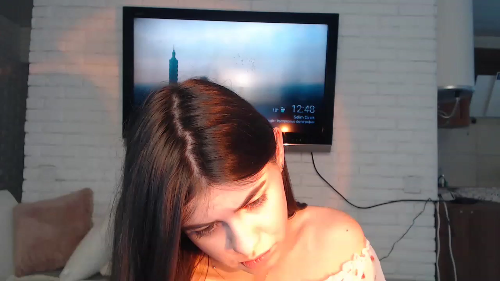 Gallery image thumbnail from ZoeMI's myfreecams stream on, 04/12/2023, 09:52 image 19 of 20