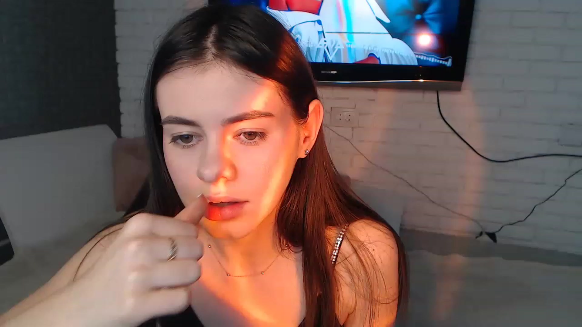 Gallery image thumbnail from ZoeMI's myfreecams stream on, 04/13/2023, 09:38 image 18 of 20