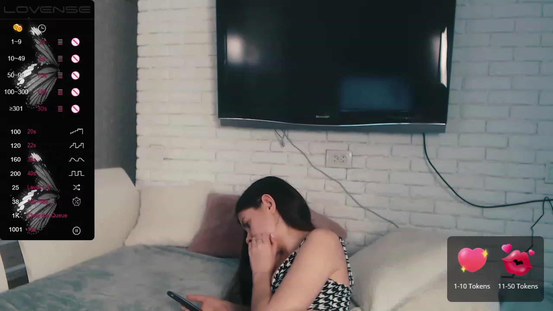 Gallery image thumbnail from ZoeMil's myfreecams stream on, 05/23/2023, 12:02 image 12 of 20