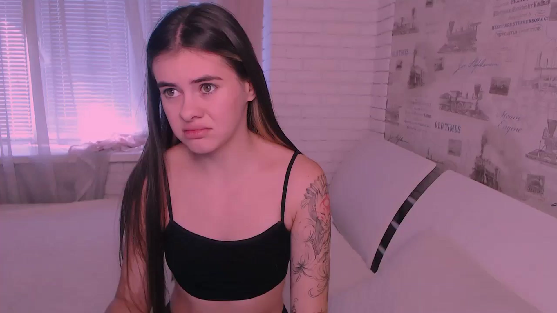 Gallery image thumbnail from ZoeMil's myfreecams stream on, 09/25/2024, 09:11 image 1 of 20