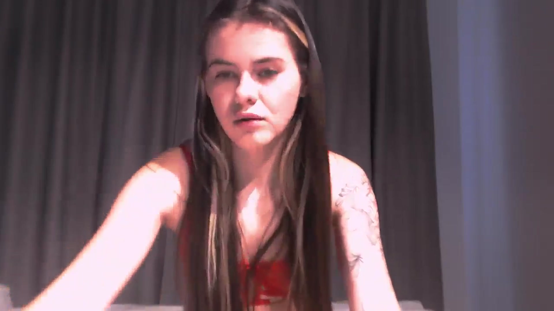 Gallery image thumbnail from ZoeMil's myfreecams stream on, 03/02/2025, 12:15 image 2 of 20