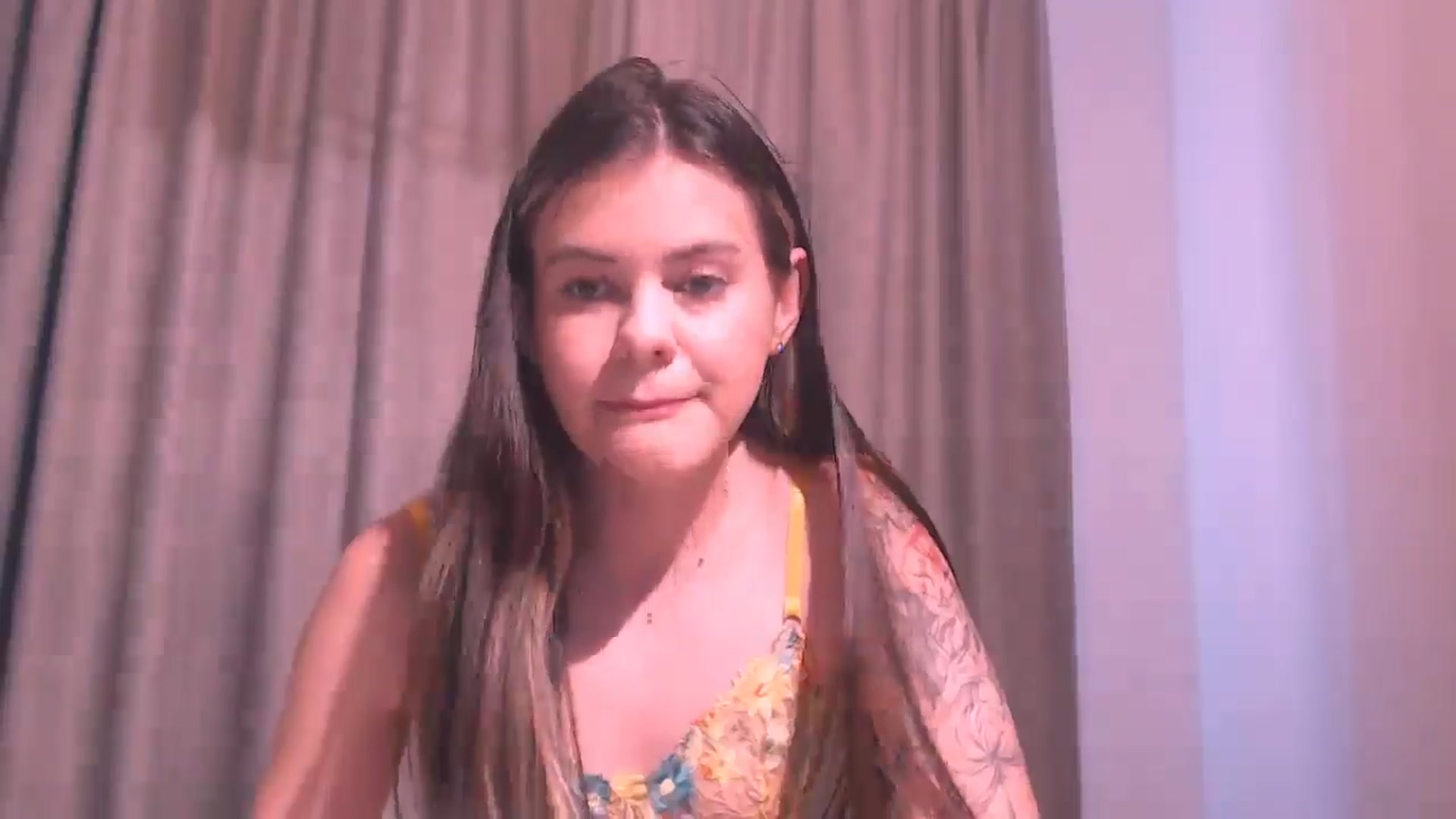 Gallery image thumbnail from ZoeMil's myfreecams stream on, 04/18/2025, 12:53 image 20 of 20