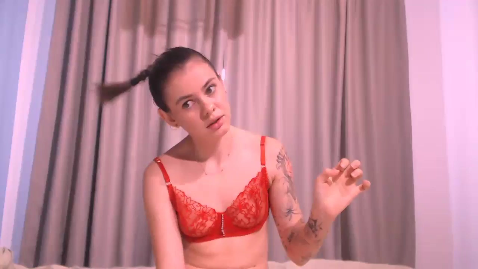 Gallery image thumbnail from ZoeMil's myfreecams stream on, 04/22/2025, 12:30 image 1 of 20