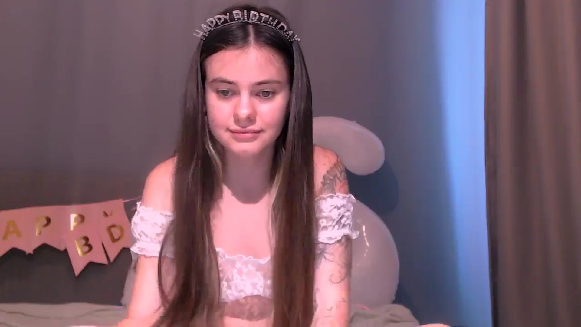 Gallery image thumbnail from ZoeMil's myfreecams stream on, 06/17/2025, 12:29 image 8 of 20