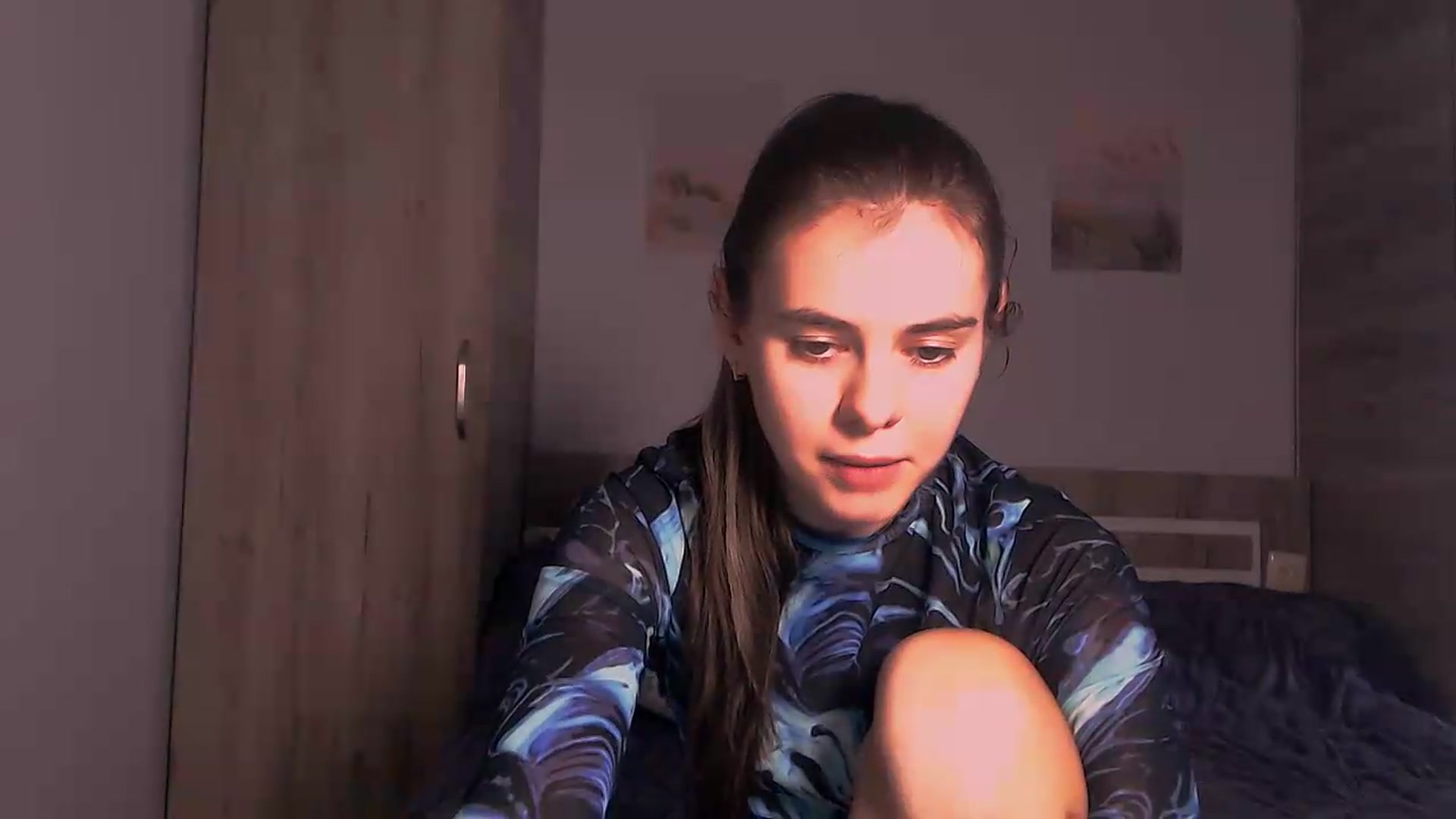 Gallery image thumbnail from ZoeMil's myfreecams stream on, 07/08/2026, 09:55 image 6 of 20
