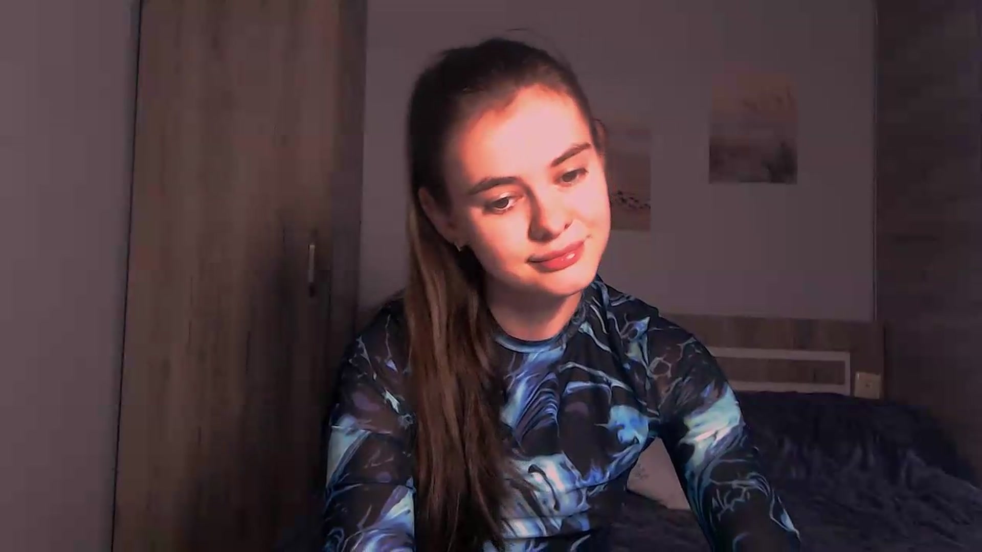 Gallery image thumbnail from ZoeMil's myfreecams stream on, 07/08/2026, 09:55 image 2 of 20