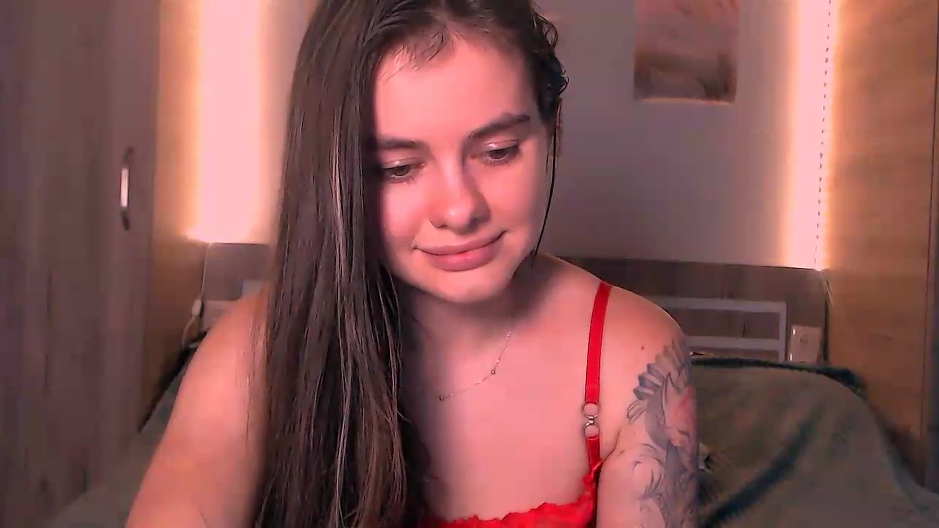 Gallery image thumbnail from ZoeMil's myfreecams stream on, 07/15/2026, 13:11 image 16 of 20