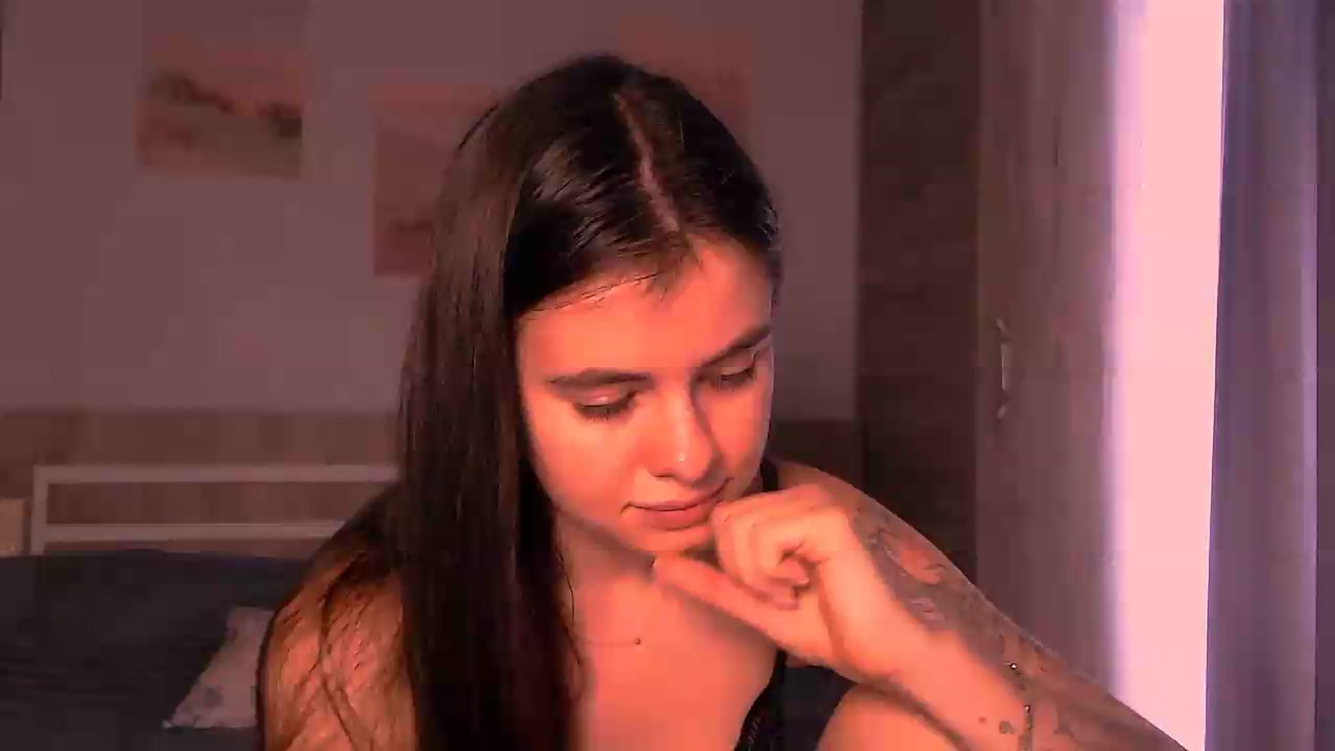 Gallery image thumbnail from ZoeMil's myfreecams stream on, 08/04/2026, 10:11 image 1 of 20