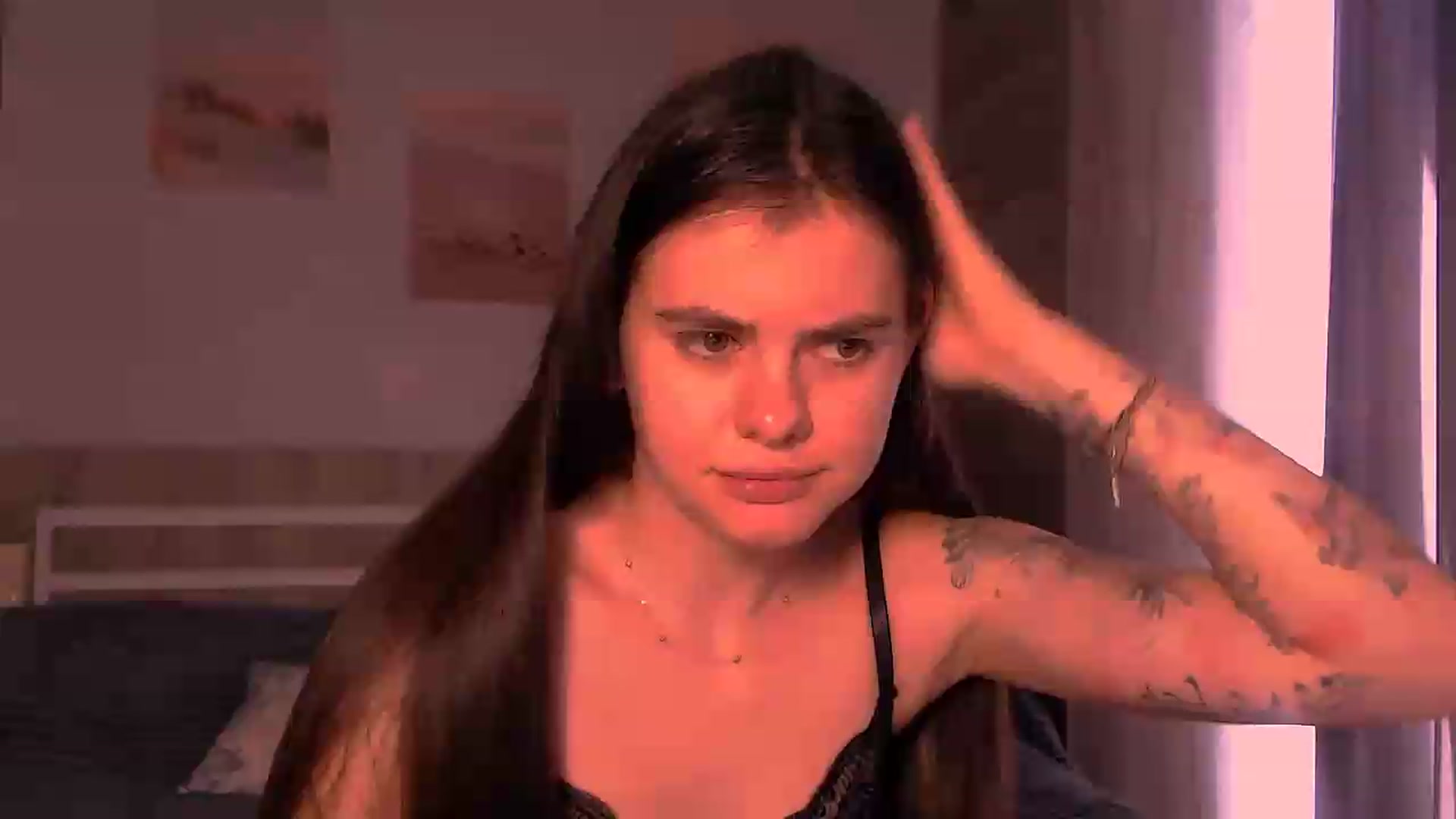 Gallery image thumbnail from ZoeMil's myfreecams stream on, 08/04/2026, 10:11 image 19 of 20