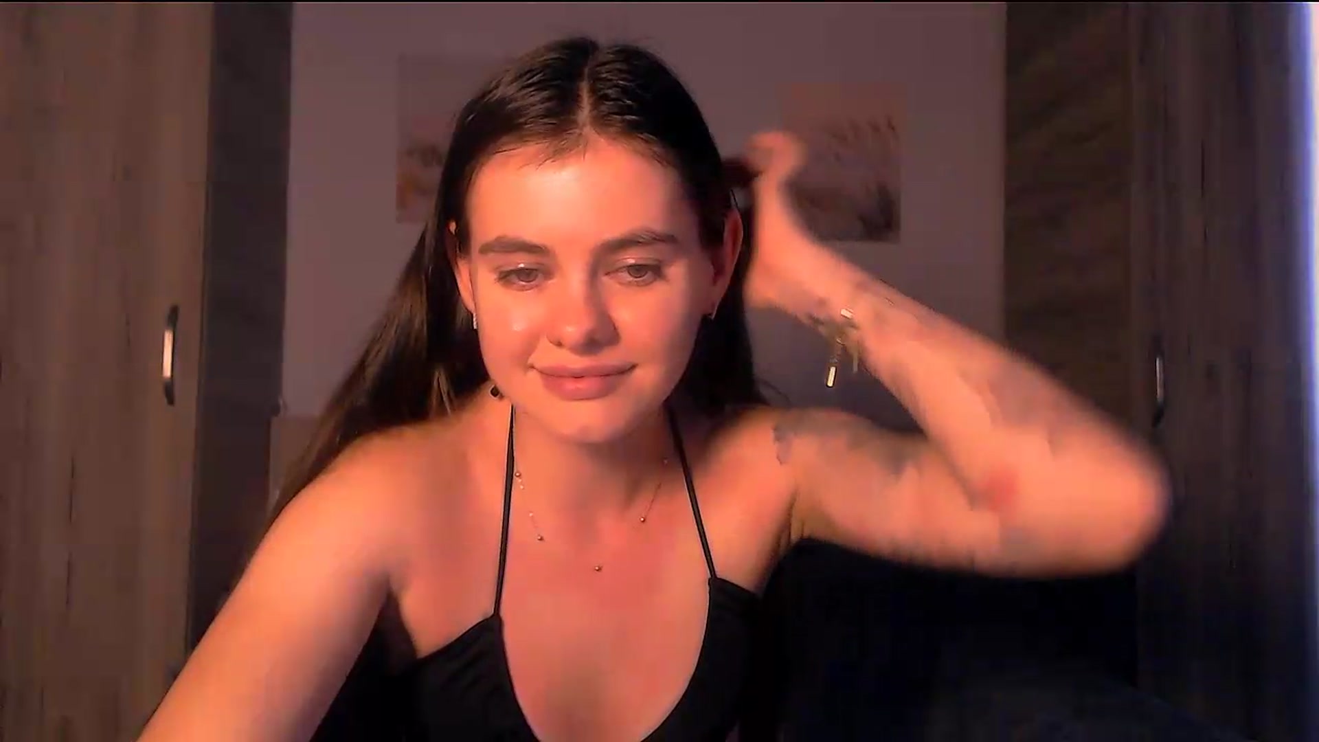 Gallery image thumbnail from ZoeMil's myfreecams stream on, 08/10/2026, 08:59 image 17 of 20